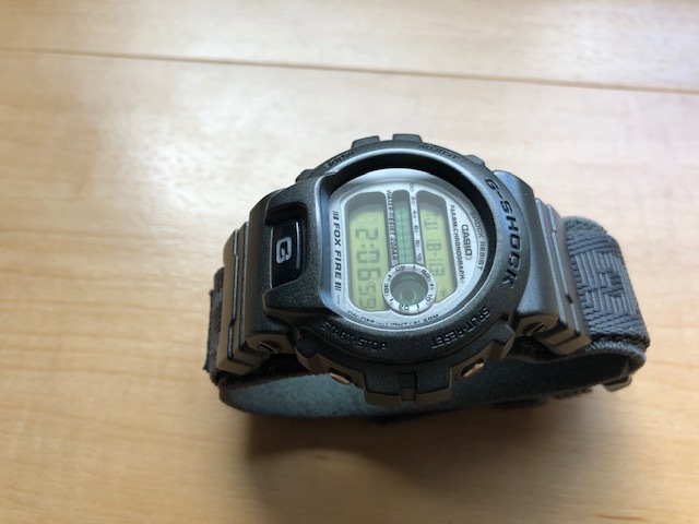 美品 CASIO カシオ G-SHOCK ジーショック アラームクロノ FOX FIRE DW-6900 X-treme 純正ナイロンベルト デジタル  メンズ 腕時計
