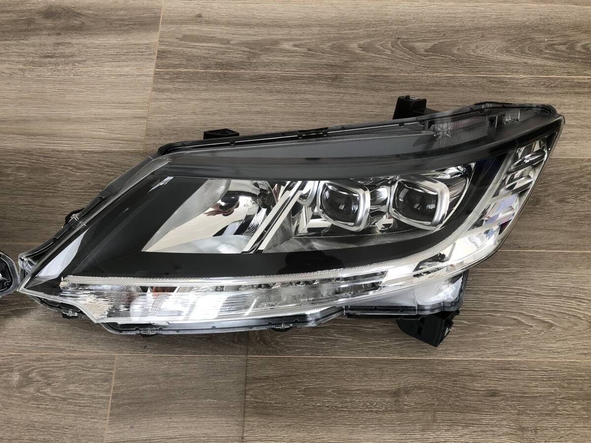 オデッセイ RC クリヤー再施工済みヘッドライト左右セット RC1 オデッセイ RC クリヤー再施工済みヘッドライト左右セット RC1