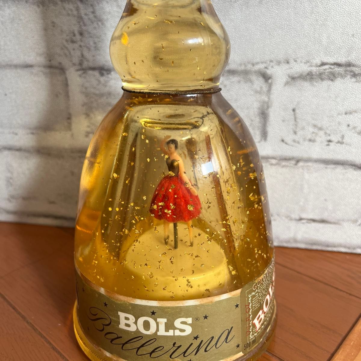 希少 廃版 BOLS バレリーナ リキュール ボトル 古酒 金箔 金 希少 廃版 BOLS バレリーナ リキュール ボトル 古酒 金箔 金