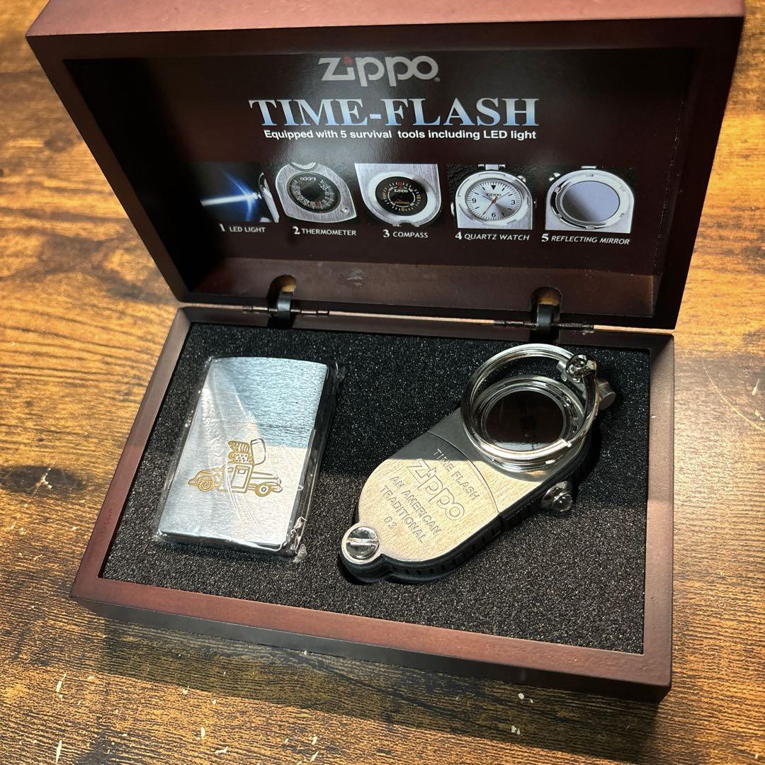 ベトナム・ジッポー 写真集「Vietnam Zippos」2007年 フランシス·f Zippo Lighter ベトナム·ジッポー 写真集「Vietnam