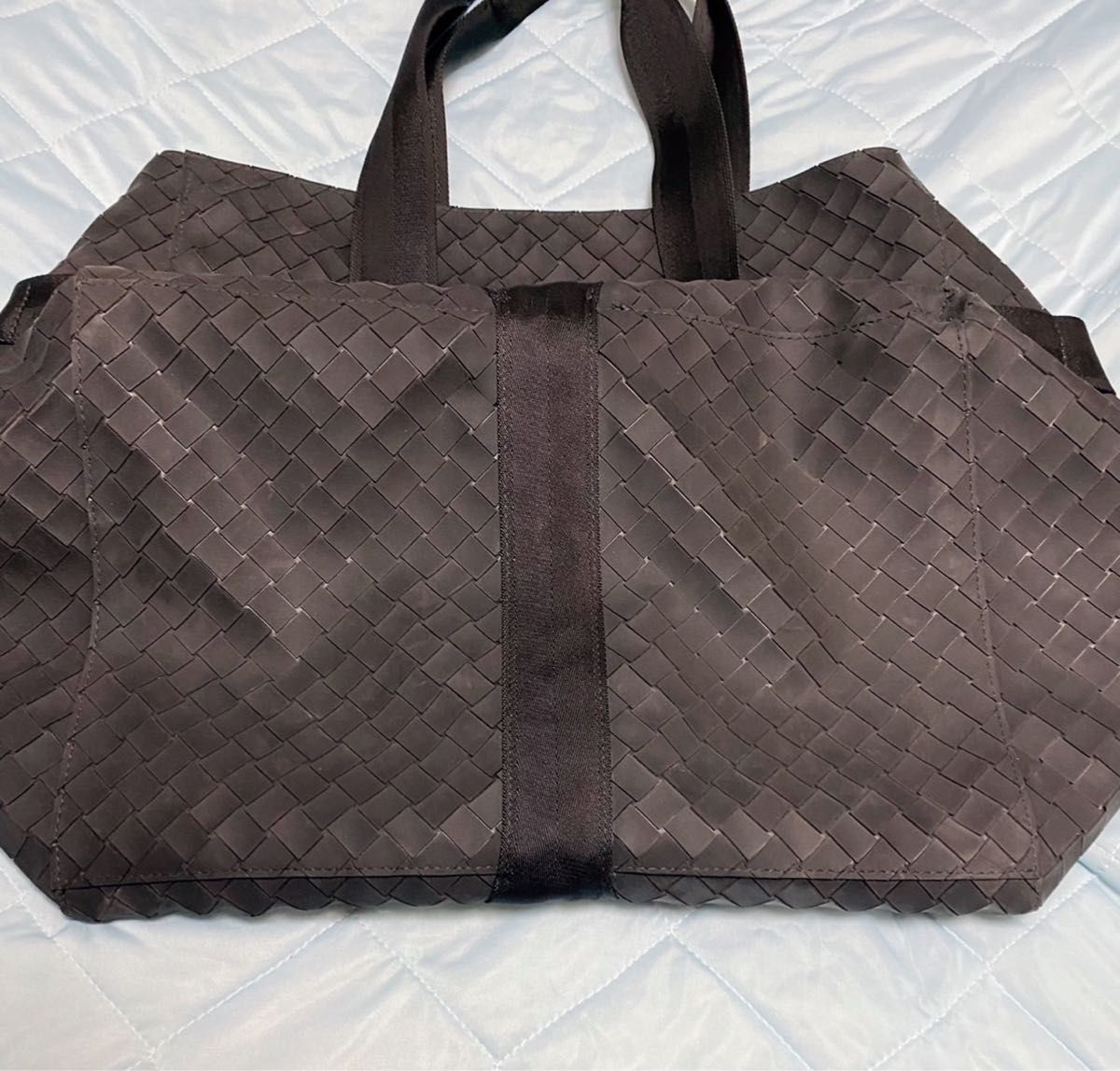 美品 ボッテガヴェネタ ラバーシリコン ビッグ バッグ 美品 ボッテガヴェネタ ラバーシリコン ビッグ バッグ