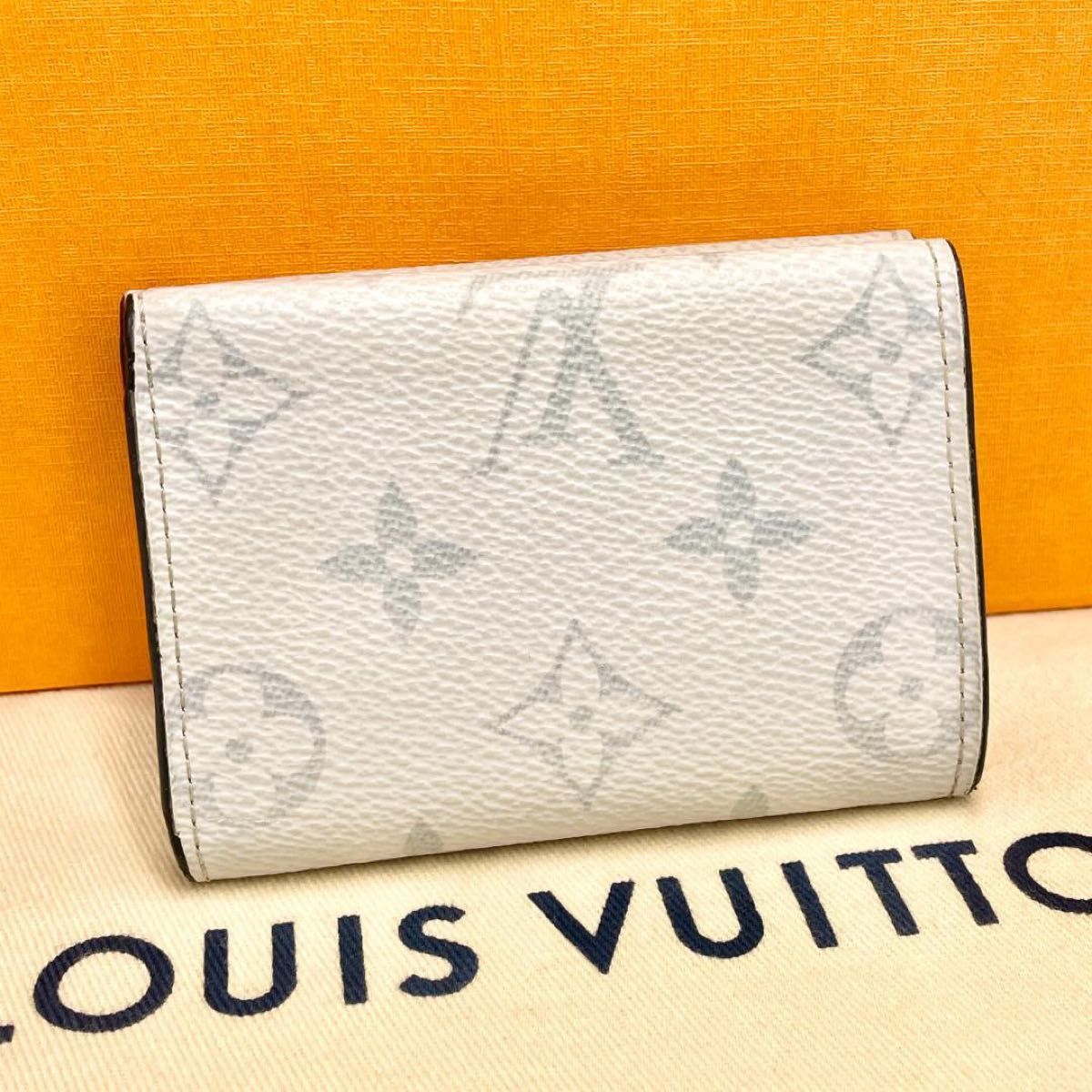 LOUIS VUITTON ルイヴィトン　コンパクト財布　モノグラム　タイガラマ　ディスカバリー　白　ホワイト　正規品　ミニ財布