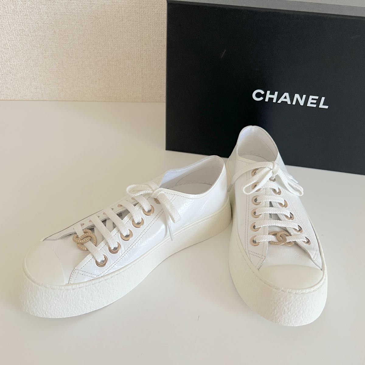 スニーカー シャネル 白 靴 シューズ CHANEL 新品 レザー|Yahoo スニーカー シャネル 白 靴 シューズ CHANEL 新品 レザー|Yahoo