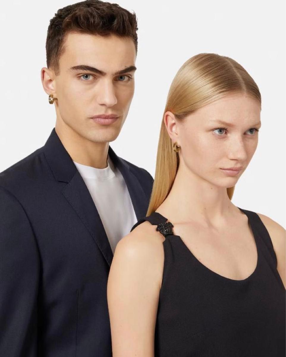 正規品】 定価48 400円 VERSACE ヴェルサーチェ グレカ フープ 正規品】 定価48 400円 VERSACE ヴェルサーチェ グレカ フープ