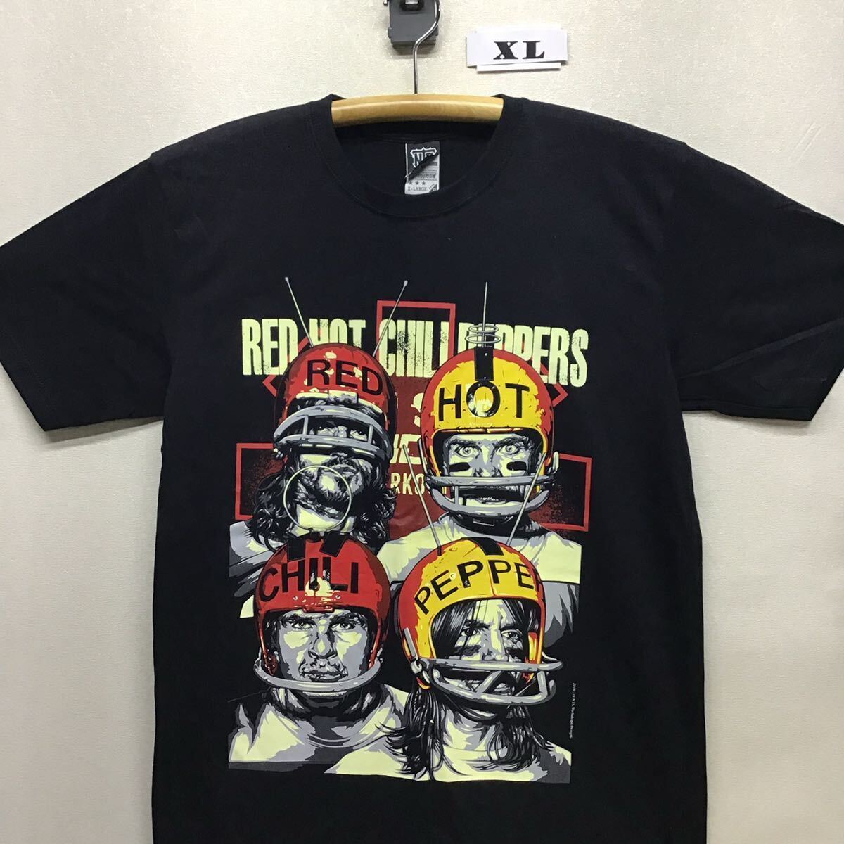 レッドホットチリペッパーズ Tシャツ XLサイズ アメフト ロック レッドホットチリペッパーズ Tシャツ XLサイズ アメフト ロック