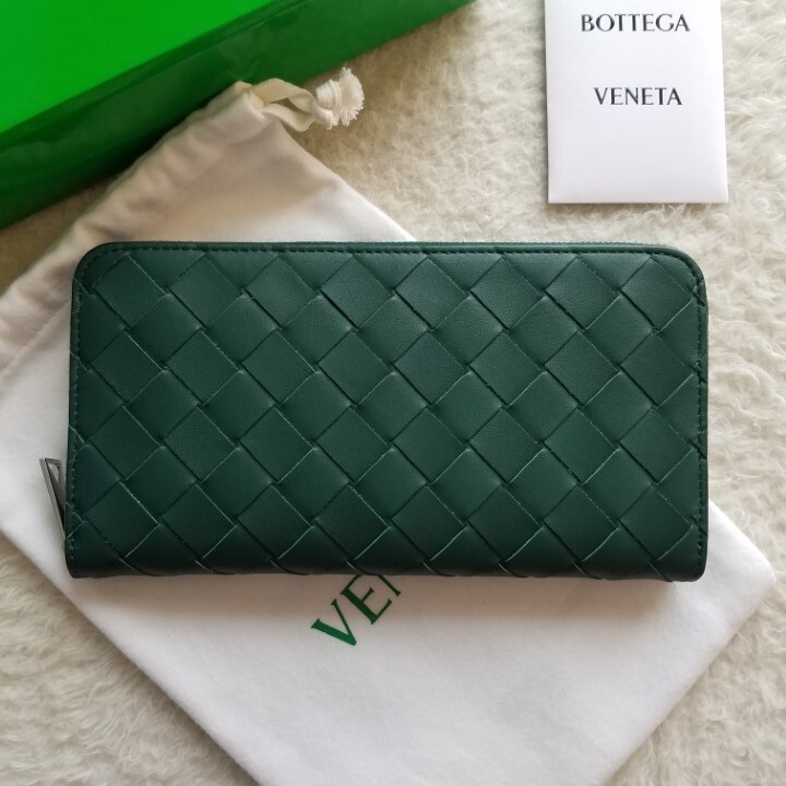 新品 BOTTEGA VENETA ボッテガヴェネタ バイカラー ジップ 新品 BOTTEGA VENETA ボッテガヴェネタ バイカラー ジップ
