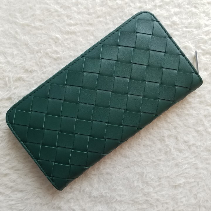 新品 BOTTEGA VENETA ボッテガヴェネタ バイカラー ジップ 新品 BOTTEGA VENETA ボッテガヴェネタ バイカラー ジップ