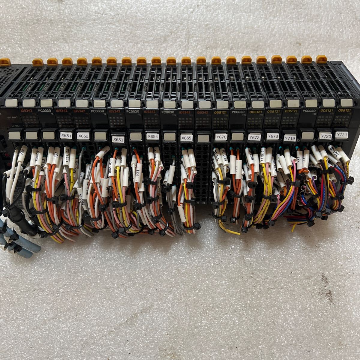 OMRON PLC シーケンサー NX-ECC203 (S) - スイッチング電源 OMRON PLC シーケンサー NX-ECC203 (S) - スイッチング電源