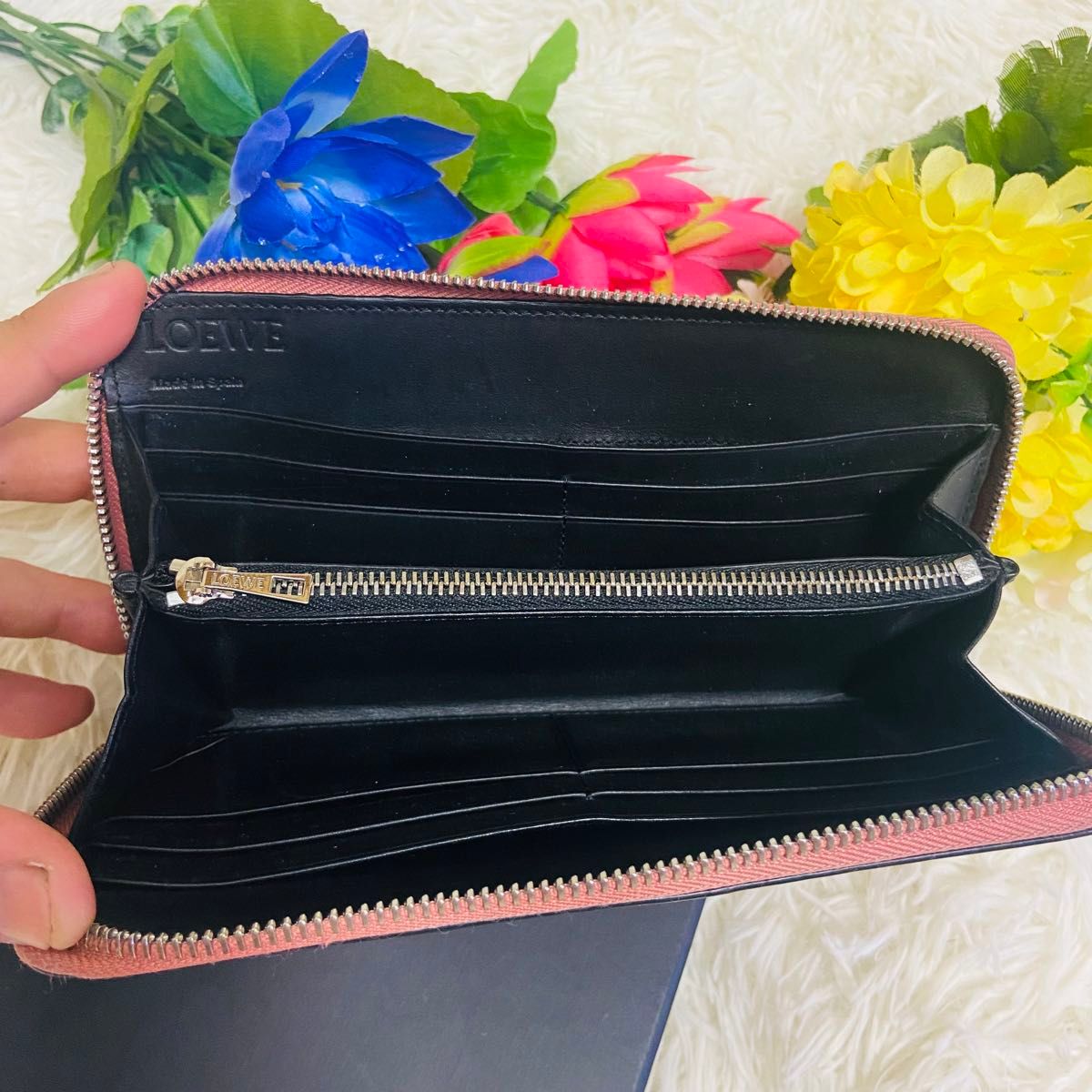 本革 LOEWE ロエベ 財布 リピートアナグラム レザー サーモン 本革 LOEWE ロエベ 財布 リピートアナグラム レザー サーモン
