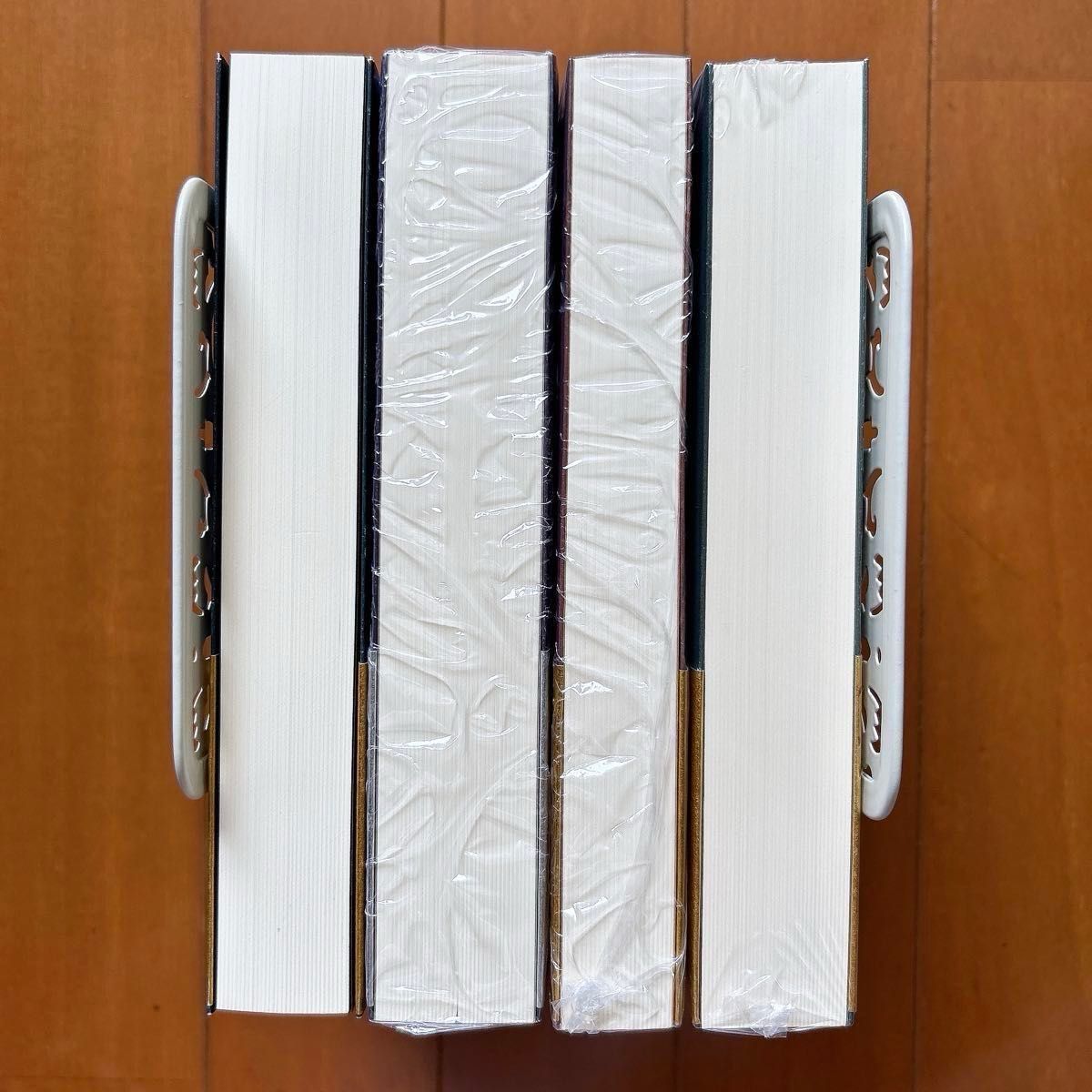 レーエンデ国物語 1〜4巻 サイン本 セット売り 多崎礼 講談社 レーエンデ国物語 1〜4巻 サイン本 セット売り 多崎礼 講談社