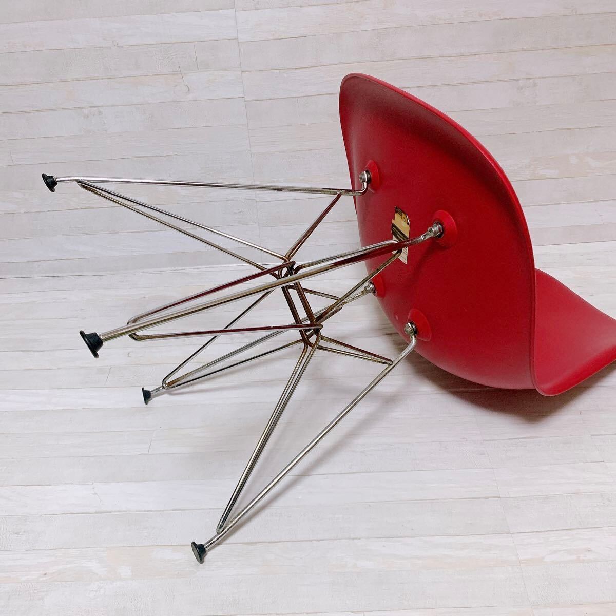 Herman Miller イームズ サイド シェルチェア ワインレッド Herman Miller イームズ サイド シェルチェア ワインレッド