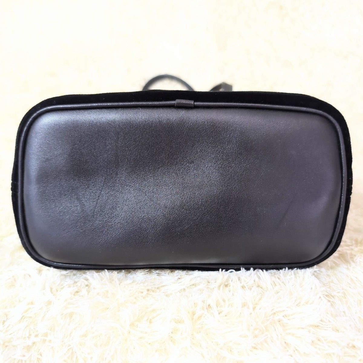 Salvatore Ferragamo ミニトートバッグ ベロア リバーシブル Salvatore Ferragamo ミニトートバッグ ベロア リバーシブル