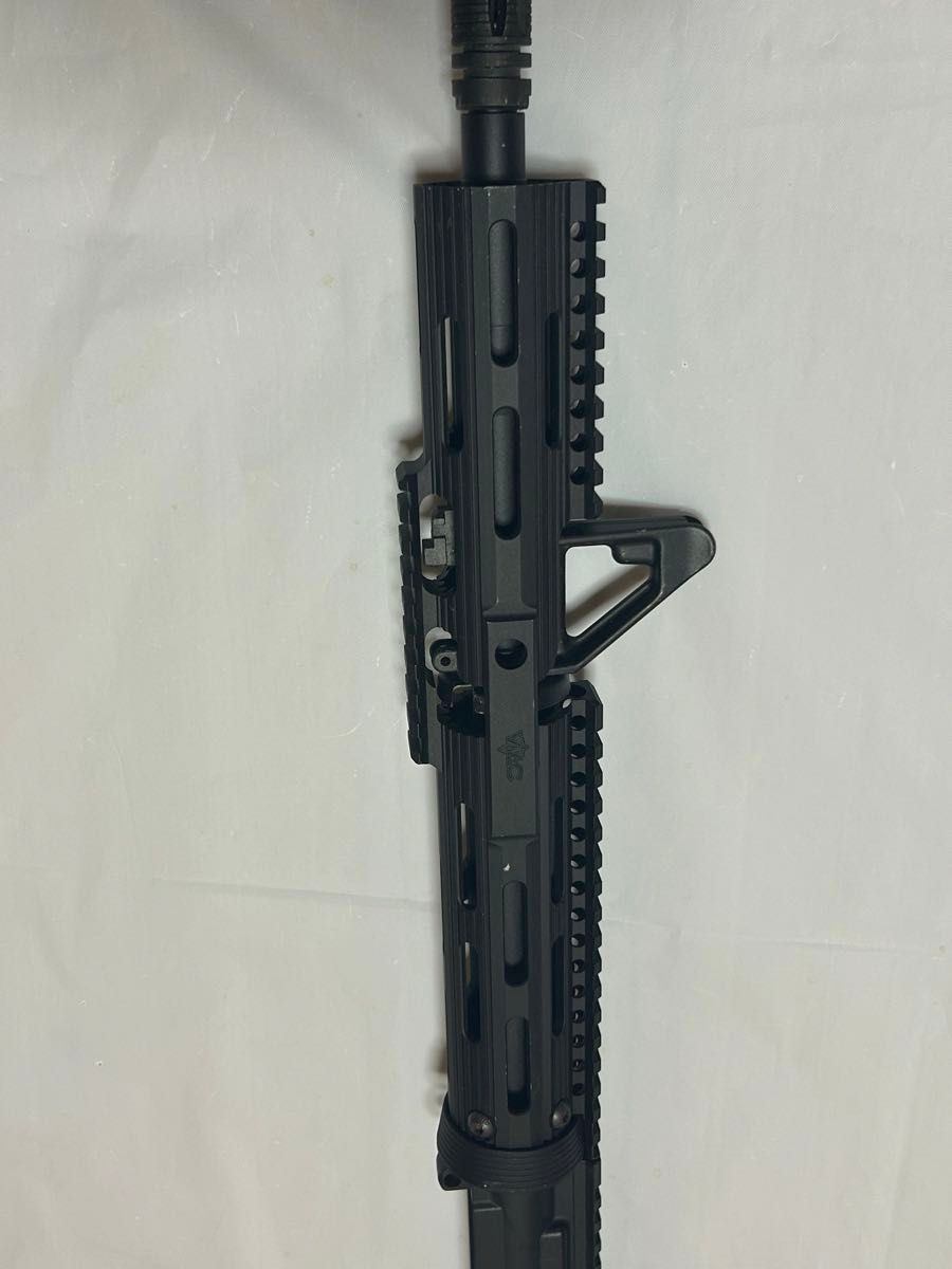 LAMBDA DEFENCE Vtacスタイル/Delta Battle Rail ハンドガード LAMBDA DEFENCE Vtacスタイル/Delta Battle Rail ハンドガード