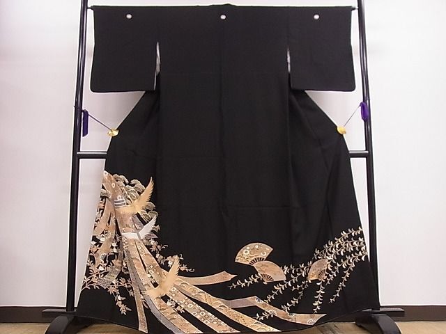 平和屋1■豪華黒留袖　駒刺繍　熨斗花唐草文飛鶴文　金彩　逸品　CAAF1197ng