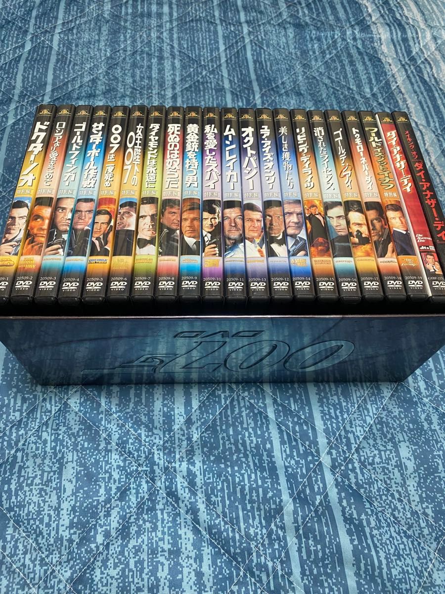 007製作40周年記念限定BOX〈7,777セット完全予約限定・20枚組 ジェームズ・ボンド JAMES BOND DVD 007製作40周年記念限定BOX〈7,777セット完全予約限定・20枚組 ジェームズ・ボンド JAMES BOND DVD