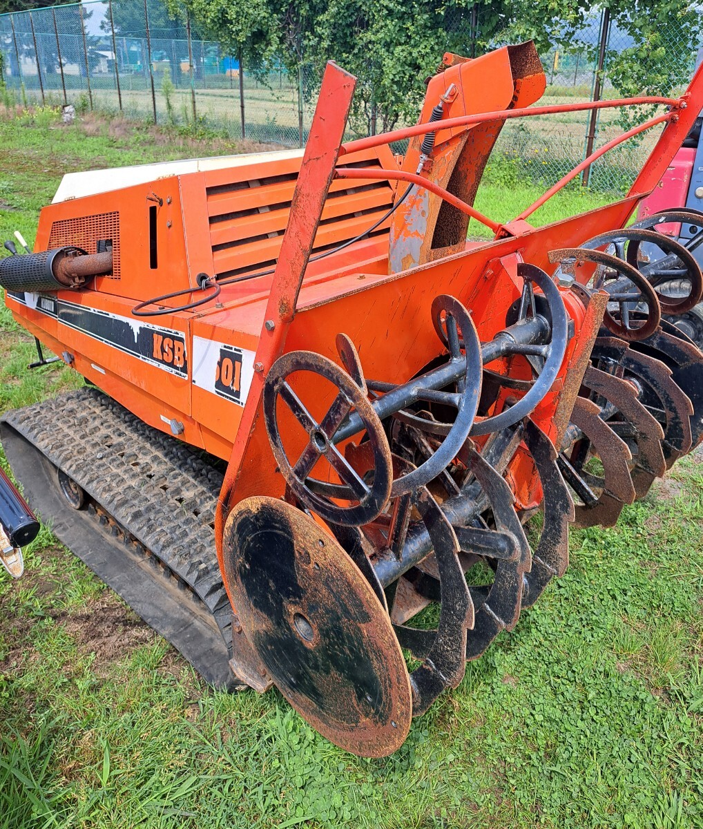 北海道発 クボタ Kubota KSB-2501 実働品 投雪写真あり 大型2段 北海道発 クボタ Kubota KSB-2501 実働品 投雪写真あり 大型2段