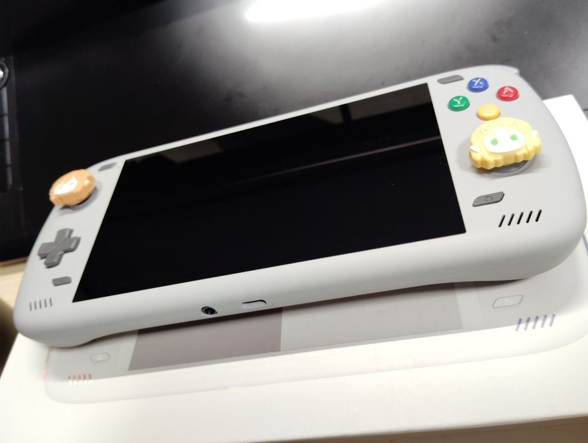 AYN Odin2 max 16GB ストレージ512GB&純正ガラスフィルム AYN Odin2 max 16GB ストレージ512GB&純正ガラスフィルム