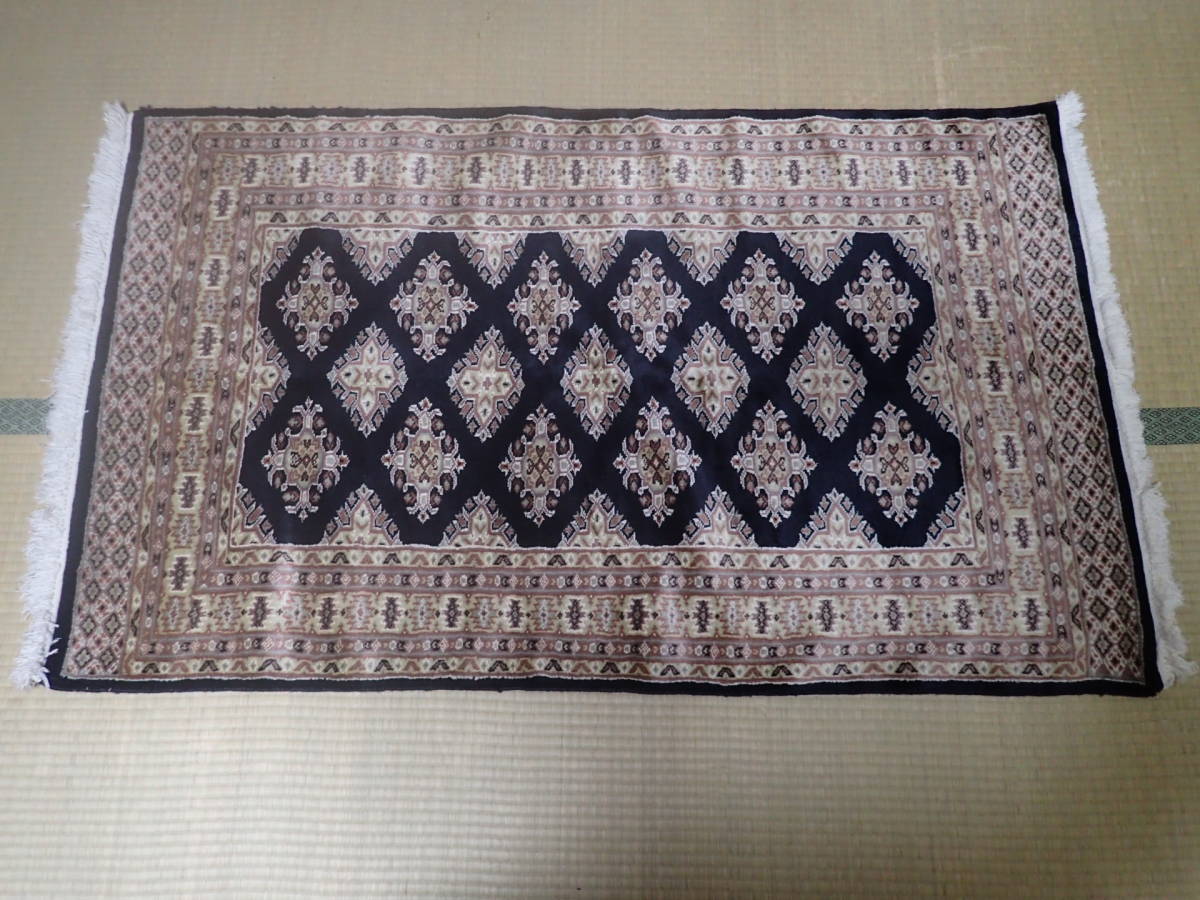 新品 即決 パキスタン 高品質　シルク　＆ ウール　手織り　絨毯 162×93 検索 カーペット ラグ マット 工芸品 美術品 ペルシャ絨毯 段通_画像1