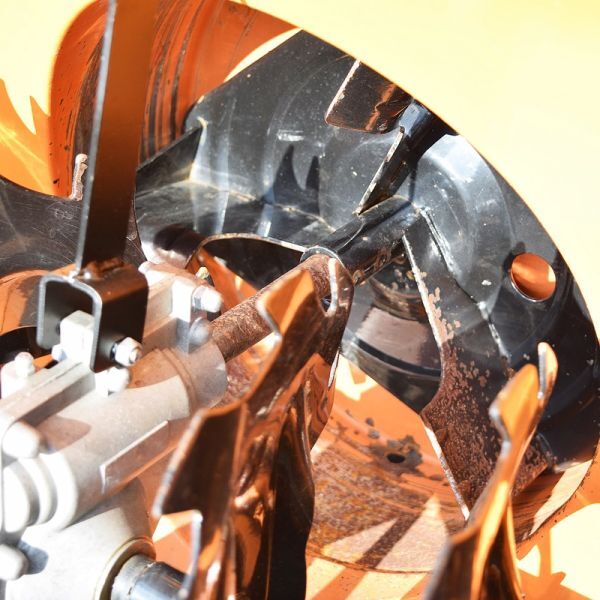 新潟発】シバタ 雪国 11馬力 除雪機 HG-K1101Q OEM ハイガー 新潟発】シバタ 雪国 11馬力 除雪機 HG-K1101Q OEM ハイガー