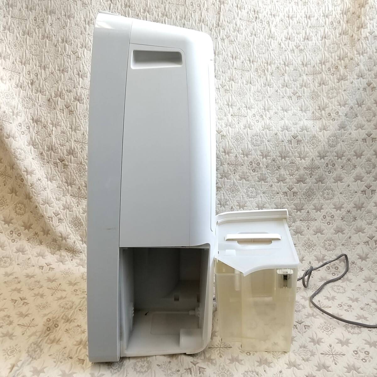 [205] secondhand goods sharp clothes dry dehumidifier CV-H120-W 2018 year made 