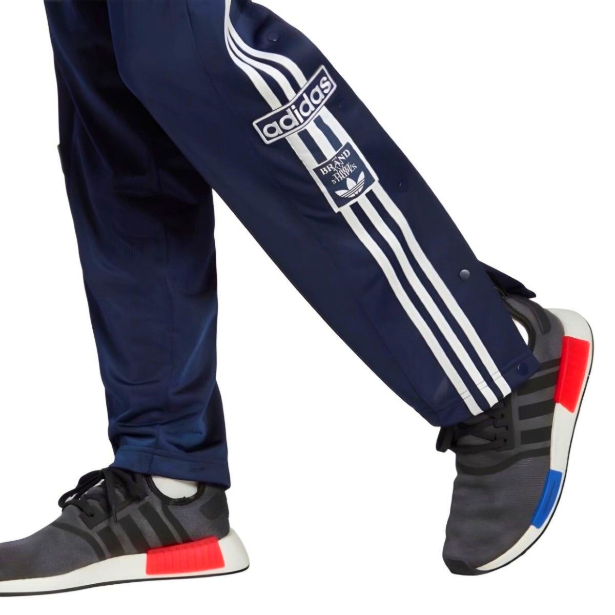 新品未使用 adidas アディブレイクトラックパンツ ジャージ 新品未使用 adidas アディブレイクトラックパンツ ジャージ
