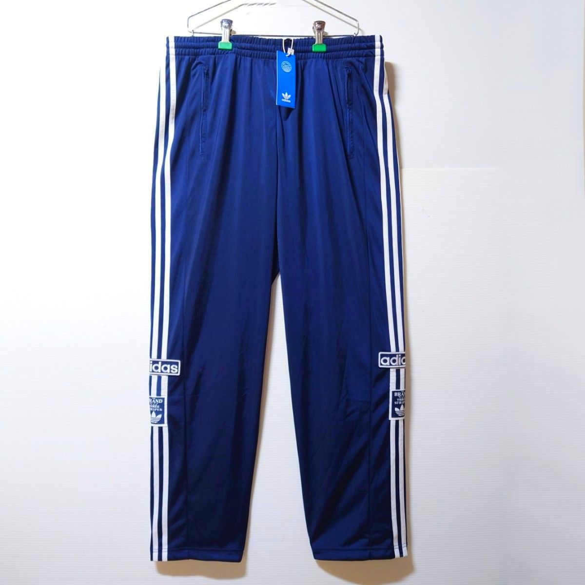 新品未使用 adidas アディブレイクトラックパンツ ジャージ 新品未使用 adidas アディブレイクトラックパンツ ジャージ