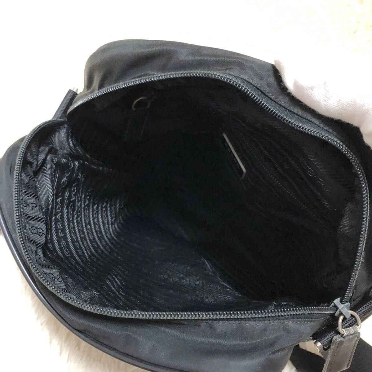 PRADA プラダ ショルダーバッグ レザー ナイロン 黒 ブラック PRADA プラダ ショルダーバッグ レザー ナイロン 黒 ブラック