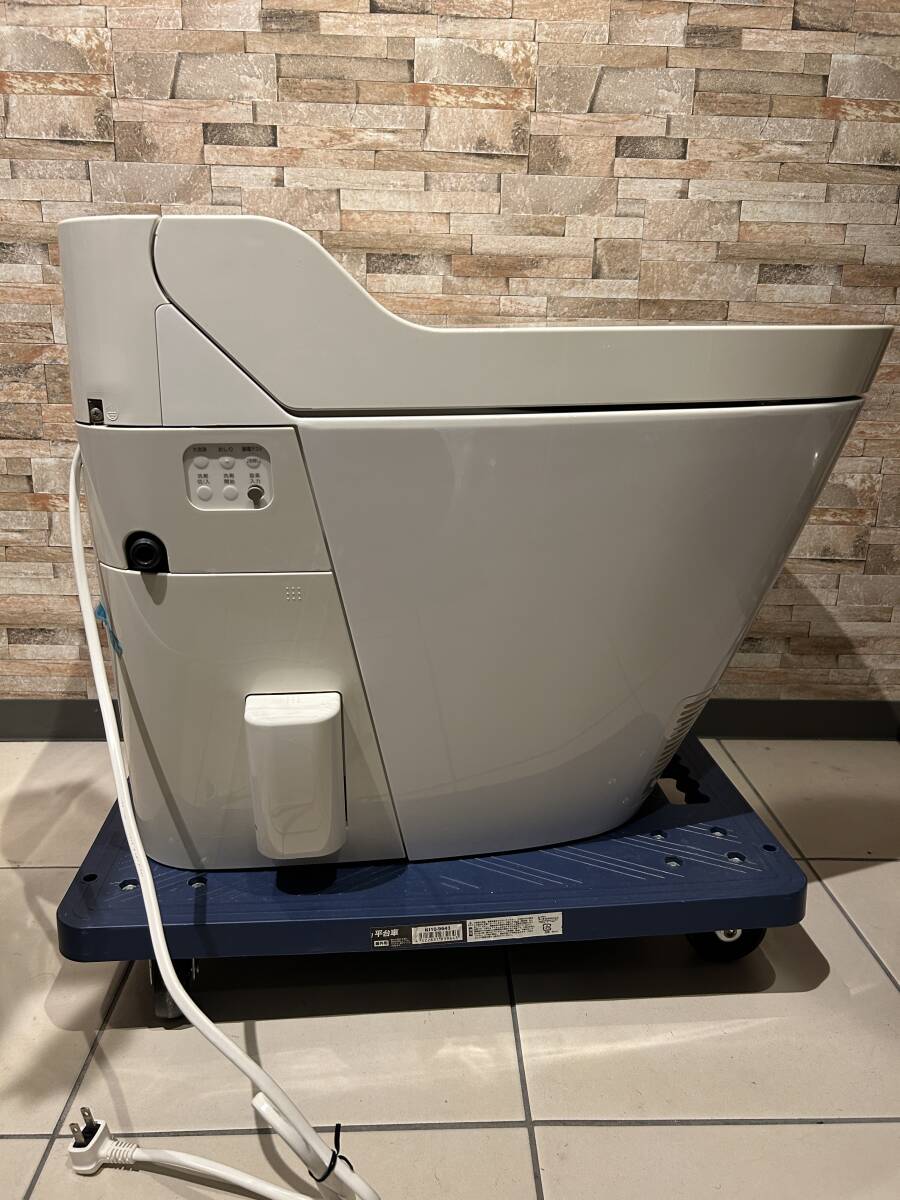01079 Panasonic / パナソニック 全自動温水洗浄便座 アラウーノ 01079 Panasonic / パナソニック 全自動温水洗浄便座 アラウーノ