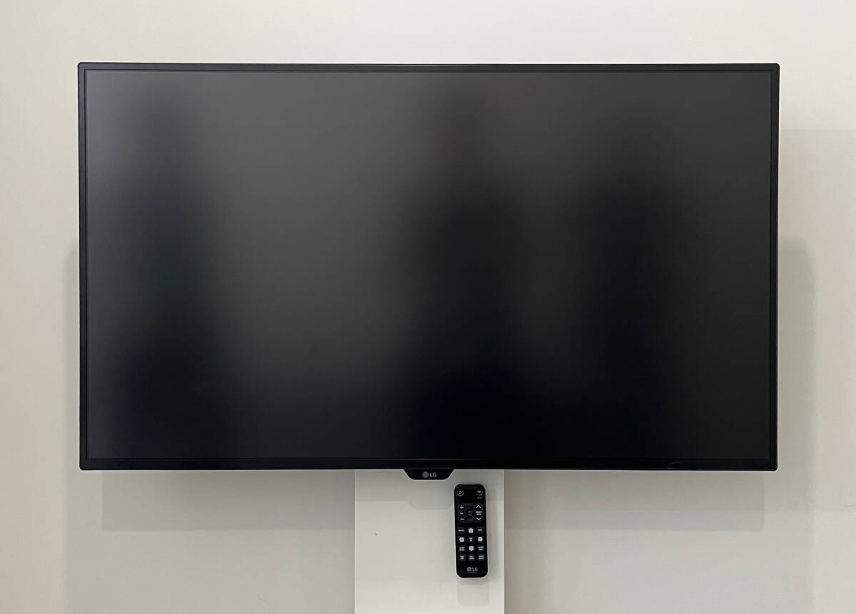 Amazon.co.jp: LG モニター ディスプレイ 43UD79-B 42.5インチ