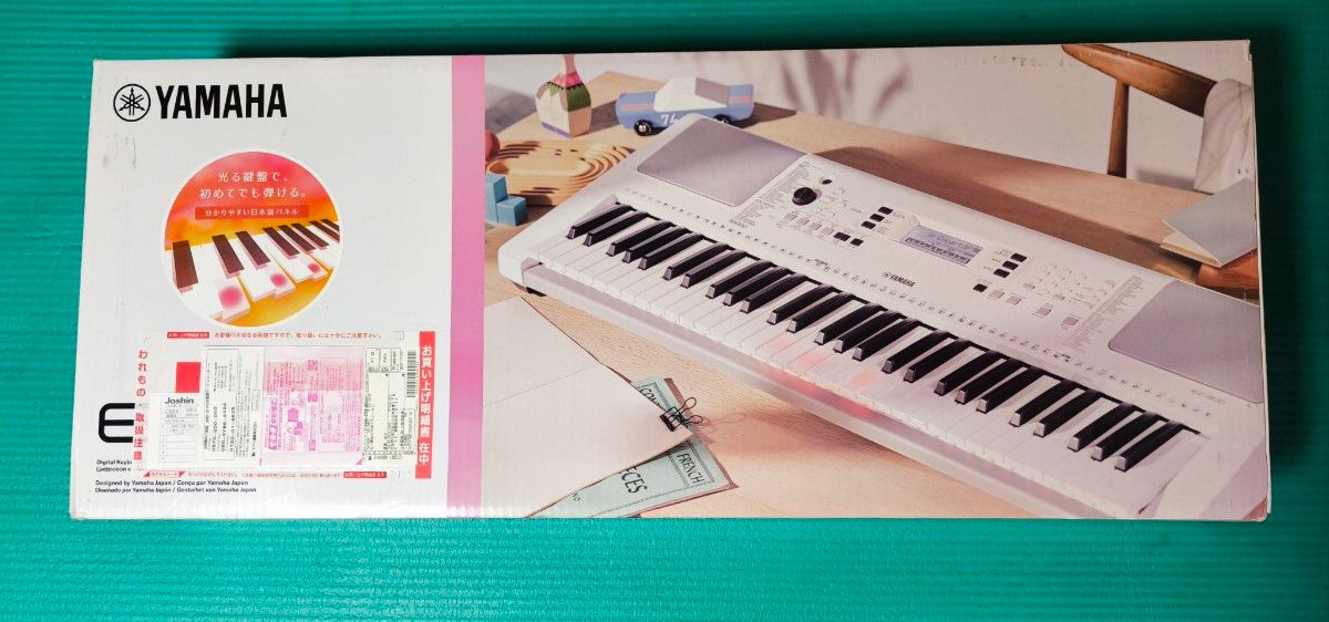 ほぼ新品2020年製】 ヤマハ 電子キーボード EZ-300/光る鍵盤 ほぼ新品2020年製】 ヤマハ 電子キーボード EZ-300/光る鍵盤