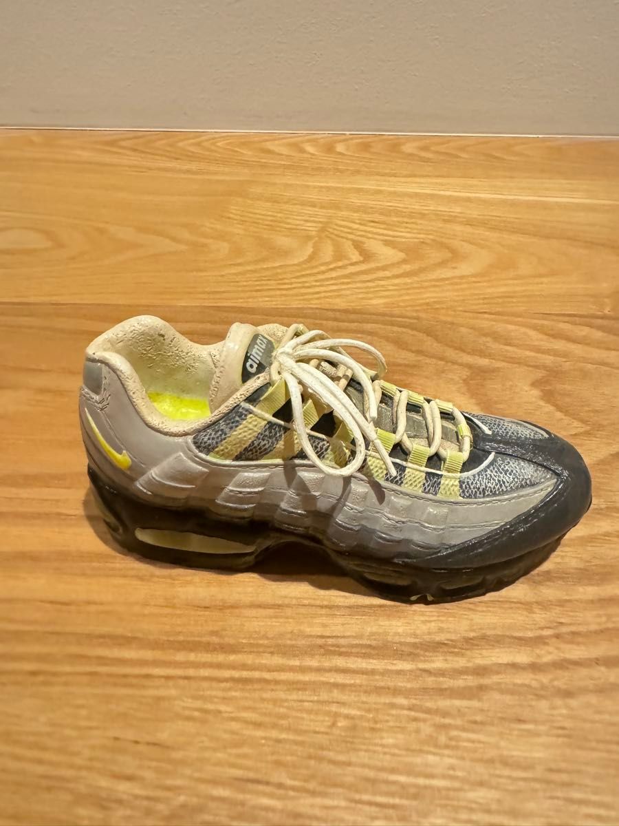 ナイキ エアマックス95 フィギュア レア】ナイキ NIKE オフィシャル エアマックス95 スニーカー