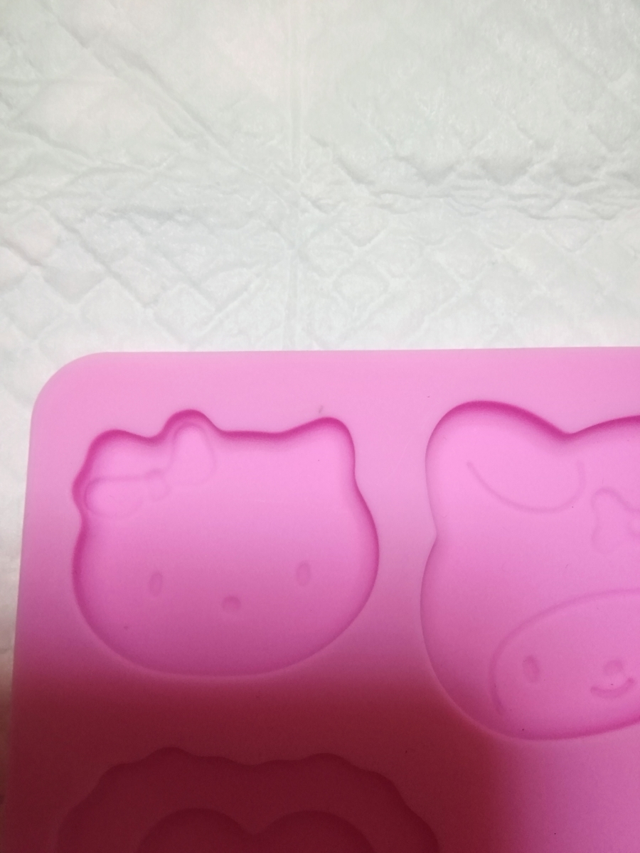 ヤフオク B品 キャラクター シリコン型 画像要確認 ヤフオク B品 キャラクター シリコン型 画像要確認