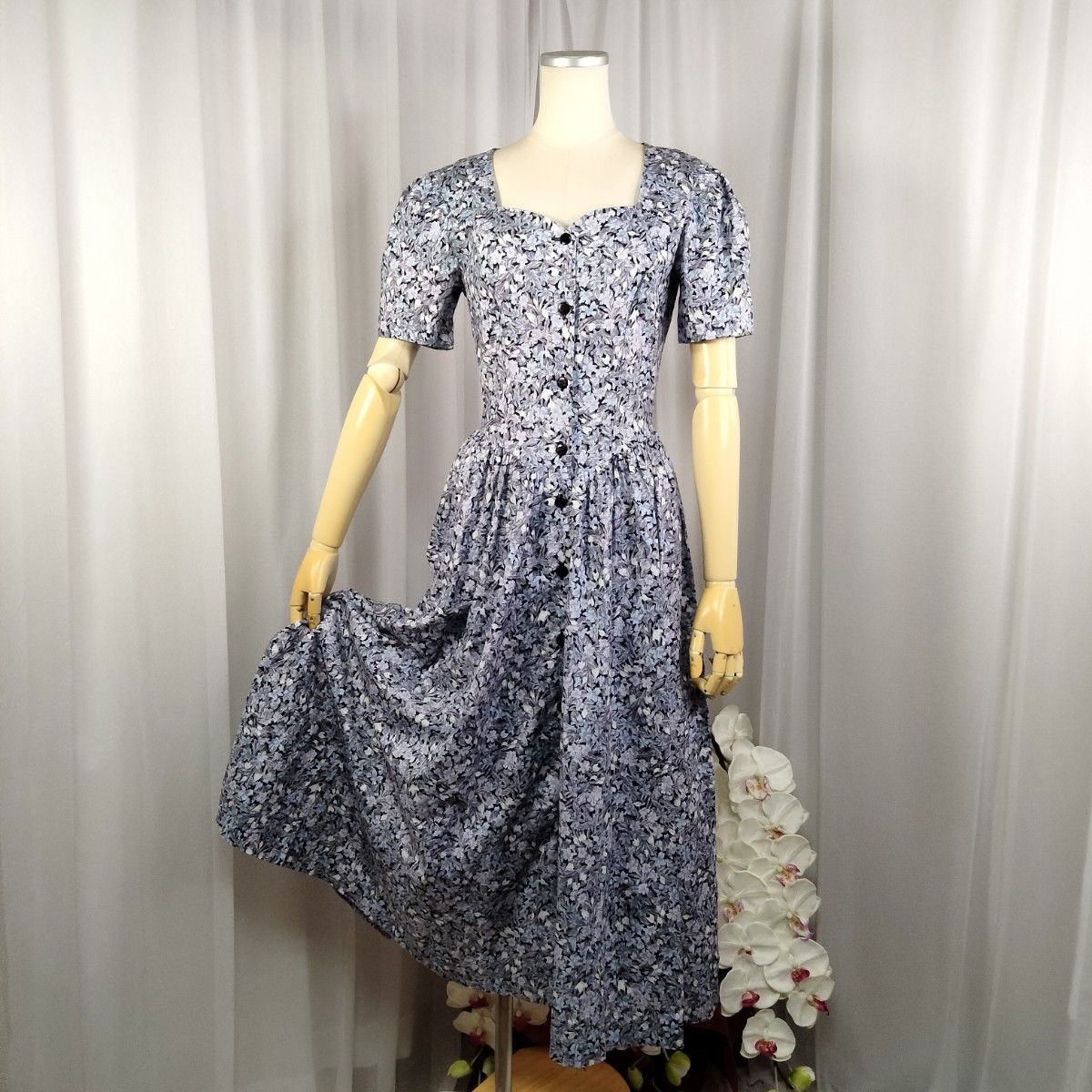 未使用品に近い】7号 ローラアシュレイ 花柄 リバティ柄 綿 未使用品に近い】7号 ローラアシュレイ 花柄 リバティ柄 綿
