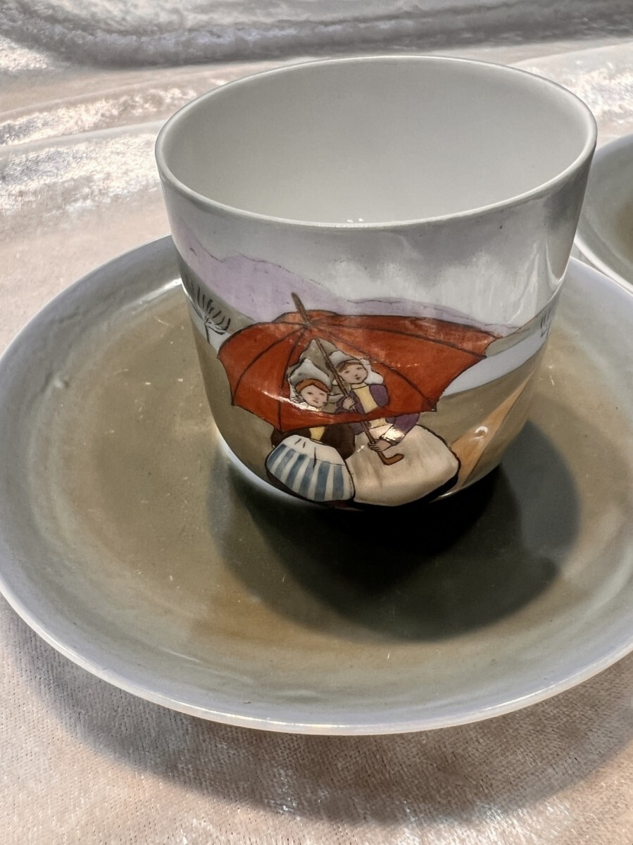 [ ceramics and porcelain ] cup & saucer 2 piece . milk pot. set Holland. scenery hand ... there is no sign for display goods interior antique goods antique 