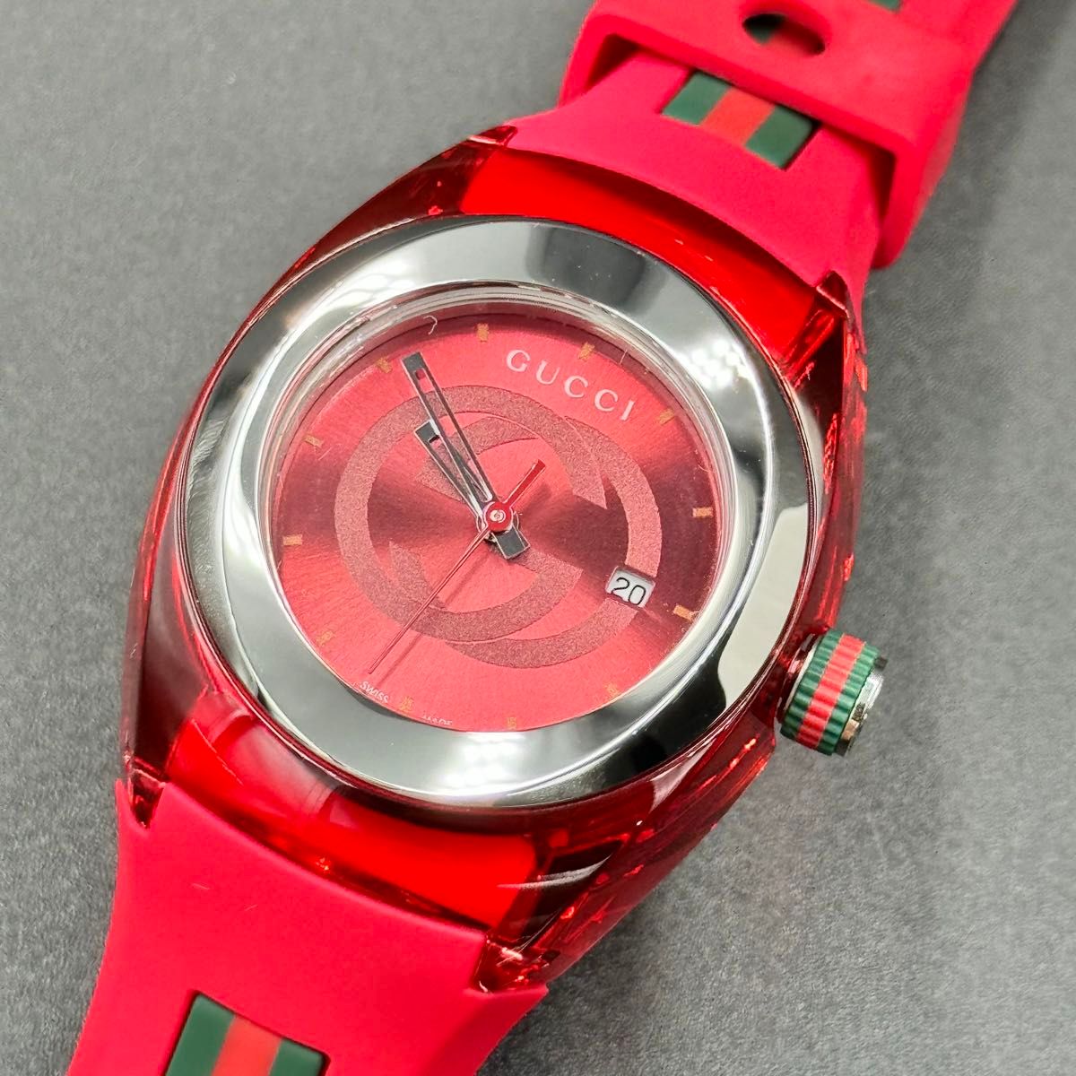 未使用】GUCCI グッチ SYNC シンク レッドラバー 腕時計|Yahoo 未使用】GUCCI グッチ SYNC シンク レッドラバー 腕時計|Yahoo