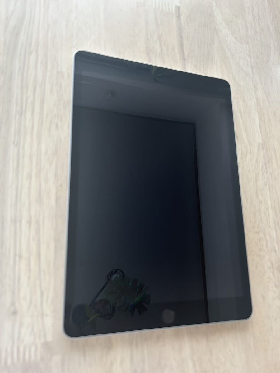 ジャンク品✨ipad✨第9世代✨64gb✨wi-fiモデル✨画面割れ✨部品 ジャンク品✨ipad✨第9世代✨64gb✨wi-fiモデル✨画面割れ✨部品