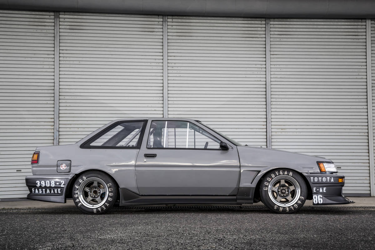 ☆AE86レビン・トレノ・リアバンパー☆ 前期 後期対応※日本国内 ☆AE86レビン・トレノ・リアバンパー☆ 前期 後期対応※日本国内