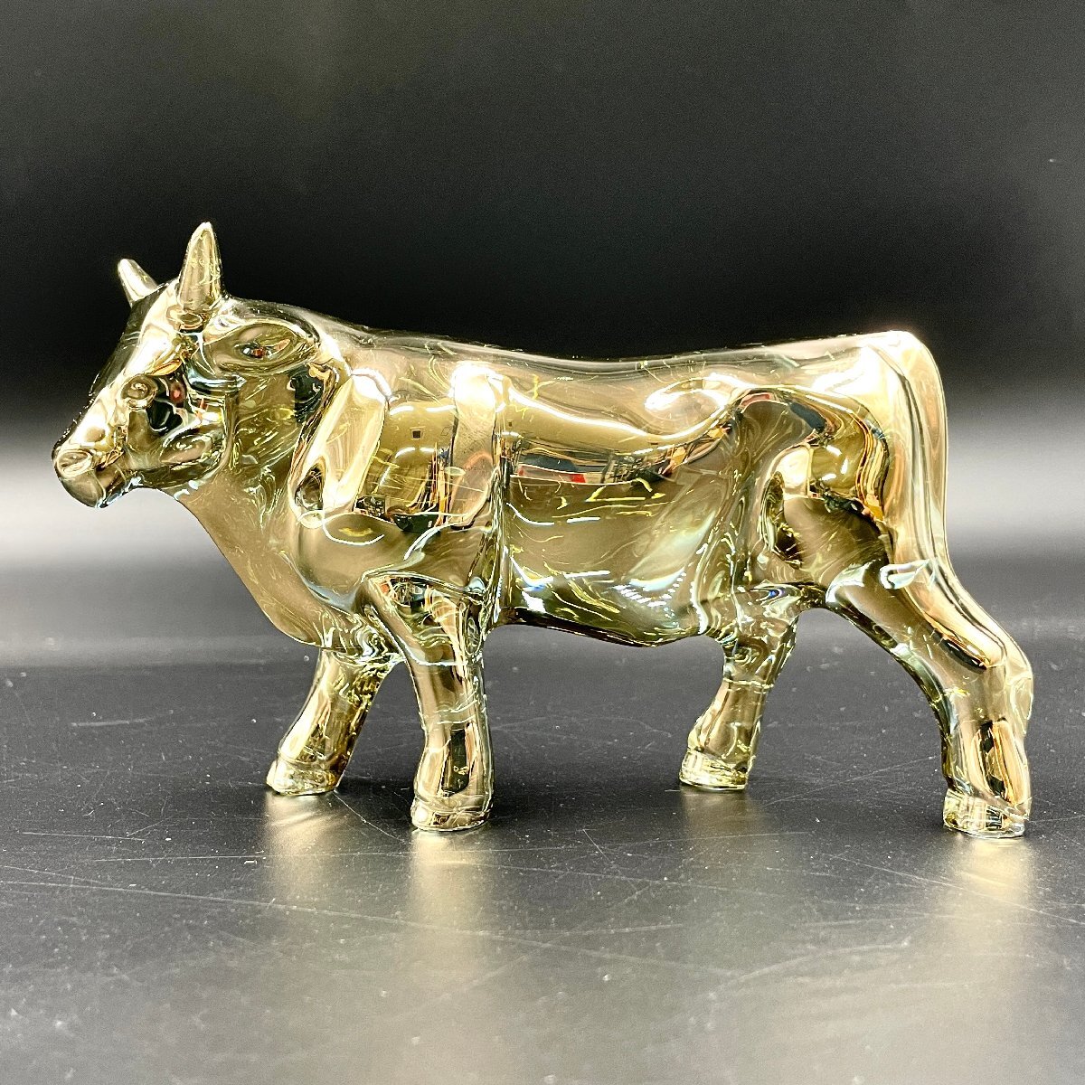 バカラ クリスタル 干支 丑 オックス 雄牛 ゴールド|家具 バカラ クリスタル 干支 丑 オックス 雄牛 ゴールド|家具