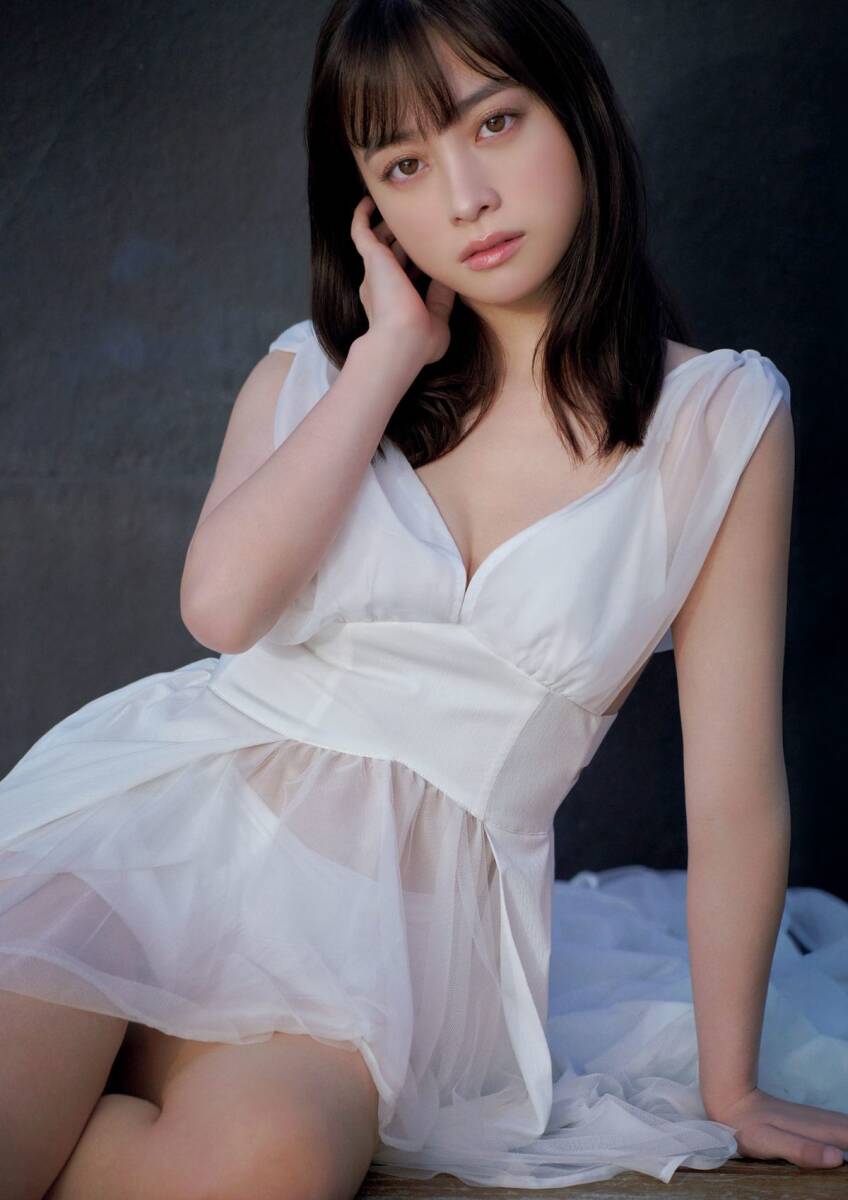橋本環奈 写真集 カレイドスコープ ポスカ付 帯付 シュリンク 橋本環奈 写真集 カレイドスコープ ポスカ付 帯付 シュリンク
