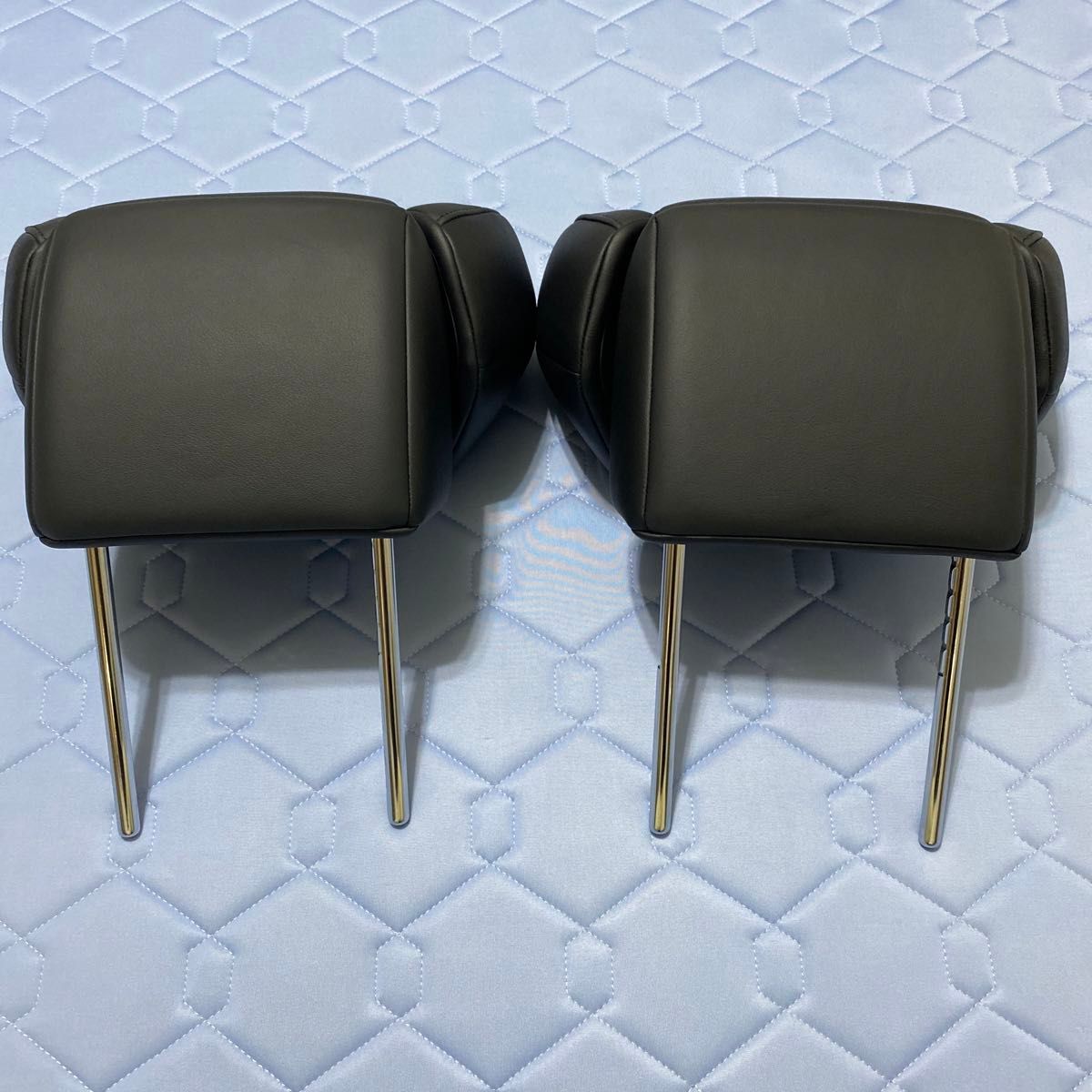 美品】トヨタ 30系アルファード ヴェルファイア 2列目 美品】トヨタ 30系アルファード ヴェルファイア 2列目