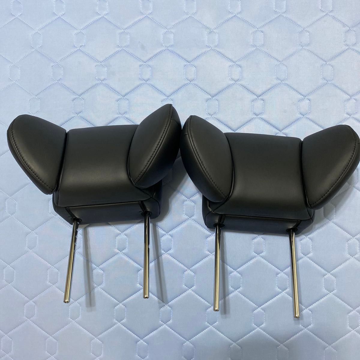 美品】トヨタ 30系アルファード ヴェルファイア 2列目 美品】トヨタ 30系アルファード ヴェルファイア 2列目