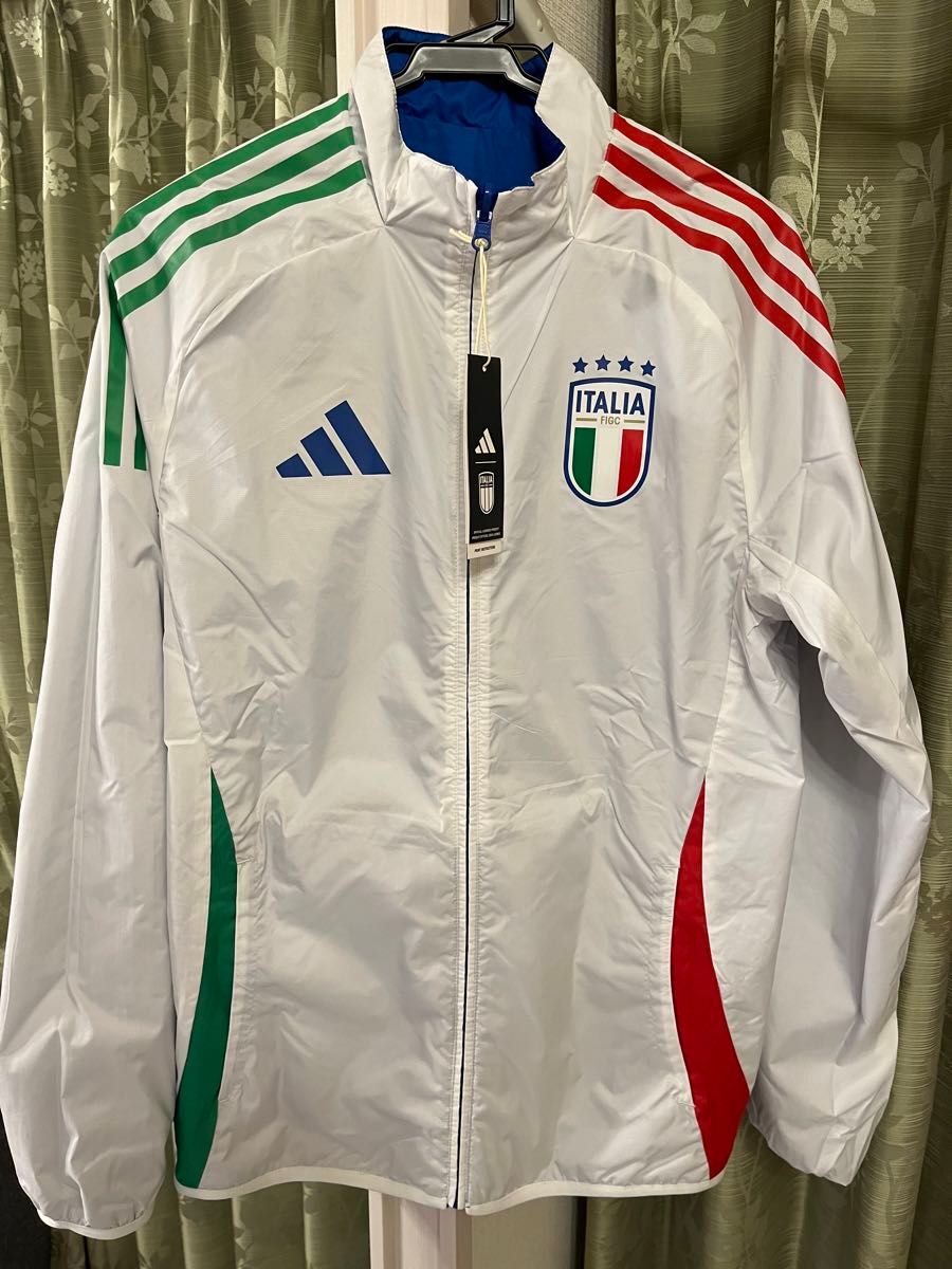 新品未使用】イタリア代表 アンセムジャケット リバーシブル L 新品未使用】イタリア代表 アンセムジャケット リバーシブル L