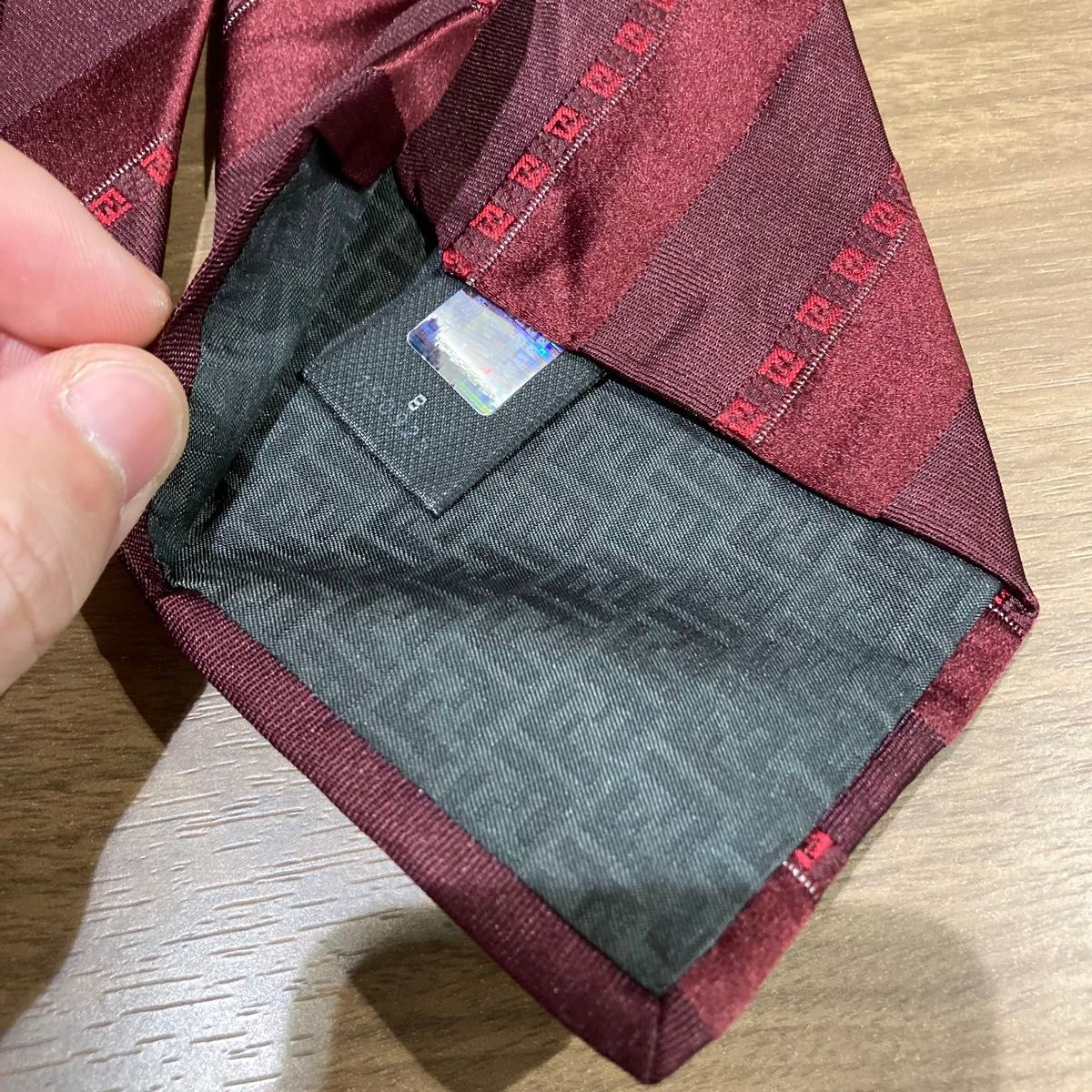 FENDI フェンディ ネクタイ メンズ ファッション アイテム FENDI フェンディ ネクタイ メンズ ファッション アイテム