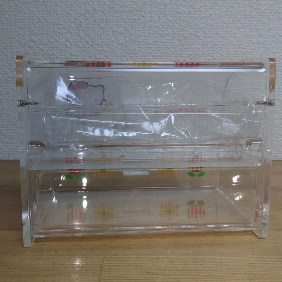 サンリオ ハローキティ コスメケース キティ 収納 絶盤 レア サンリオ ハローキティ コスメケース キティ 収納 絶盤 レア