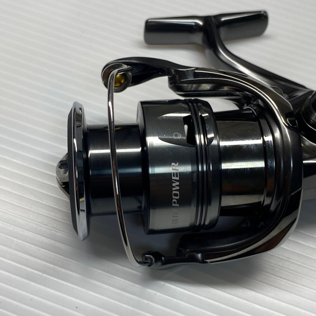 シマノ 24 ツインパワー 4000PG SHIMANO TWINPOWER スピニング シマノ 24 ツインパワー 4000PG SHIMANO TWINPOWER スピニング