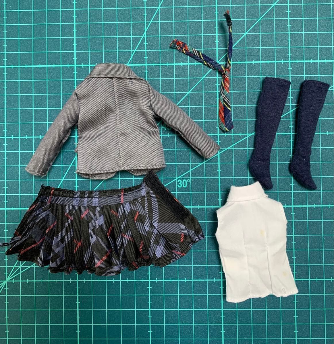 リカちゃん 森泉 りかちゃん 制服+ローファー レア momokodoll リカちゃん 森泉 りかちゃん 制服+ローファー レア momokodoll