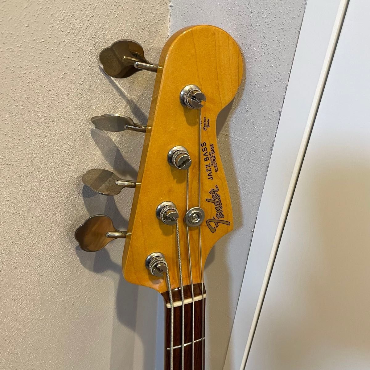 FENDER Made in Japan Traditional 60s Jazz Bass JD17シリアル FENDER Made in Japan Traditional 60s Jazz Bass JD17シリアル