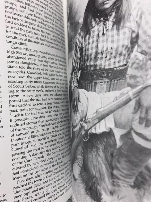 同梱取置 歓迎 古洋書「APACHE WARS an illustrated battle history」 アパッチインディアン西部銃鉄砲トラップドアスプリングフィールド - 戦記、ミリタリー 同梱取置 歓迎 古洋書「APACHE WARS an illustrated battle history」 アパッチインディアン西部銃鉄砲トラップドアスプリングフィールド - 戦記、ミリタリー