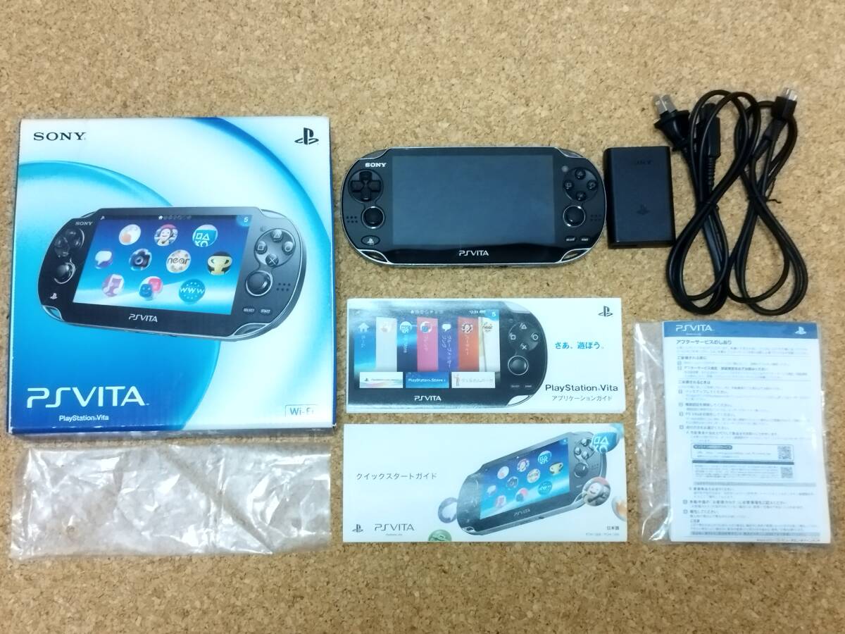 美品 完品【メモリーカード8GB付属】 PS Vita PCH-1000 本体 美品 完品【メモリーカード8GB付属】 PS Vita PCH-1000 本体