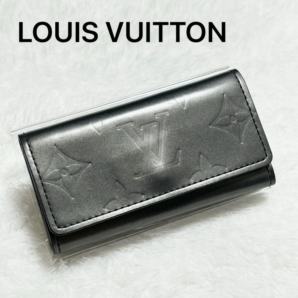 LOUIS VUITTON ルイヴィトン モノグラムマット ミュルティクレ4 LOUIS VUITTON ルイヴィトン モノグラムマット ミュルティクレ4